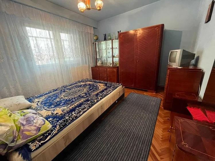Apartament cu 3 camere în Turnișor