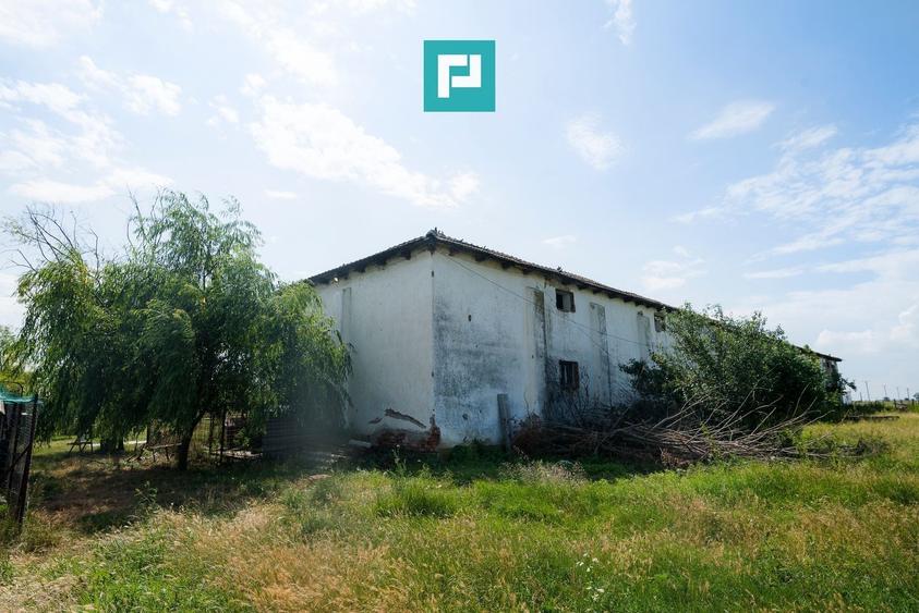 Spațiu industrial, de 455 mp, în Zărand