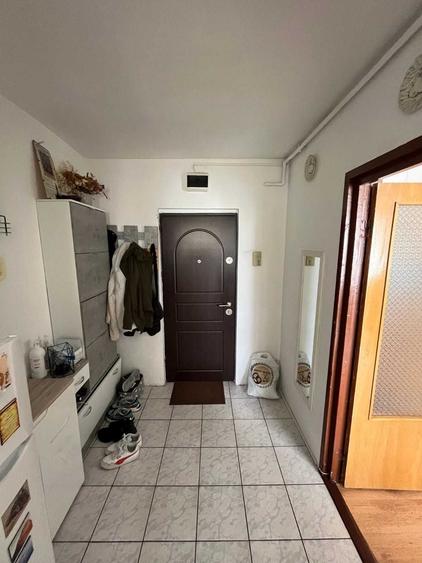 Apartament cu 2 camere semidecomandat în Mihai Viteazul