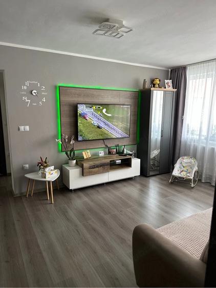 Apartament cu 2 camere semidecomandat în Central