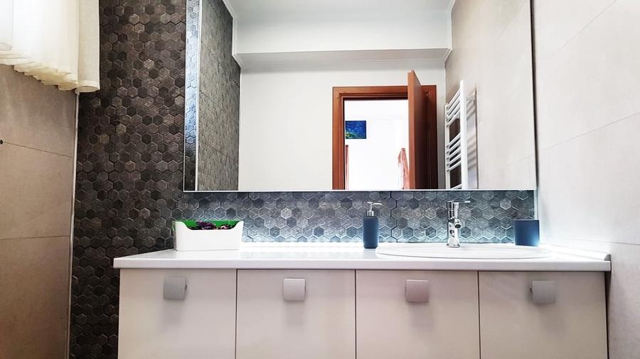 Casă individuală cu 5 camere cu Canalizare în Ferme
