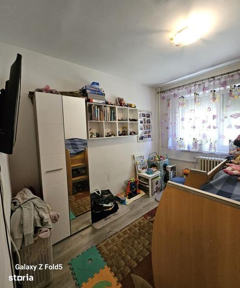 Apartament 3 camere decomandate de vanzare, Zona Liceul Ghibu Oradea - 12
