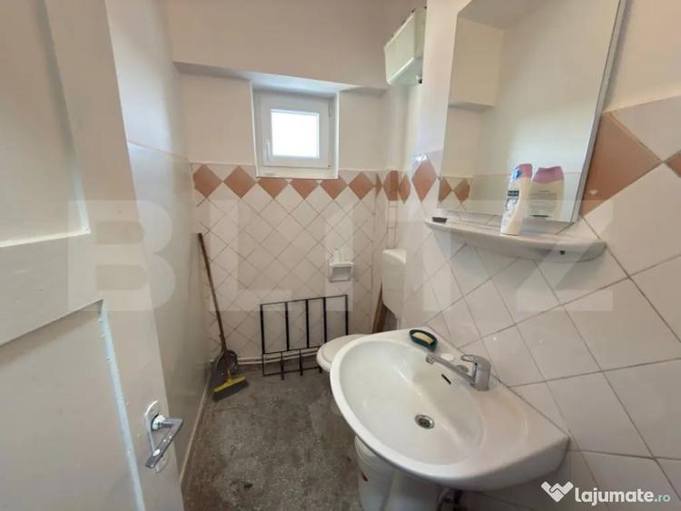 Apartament cu 3 camere decomandat în Carpați 2