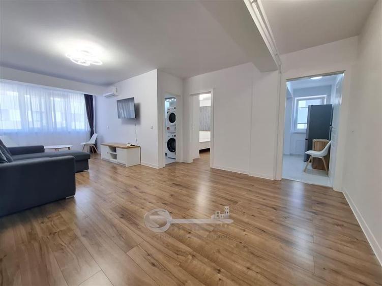 Apartament cu 2 camere semidecomandat, mobilat în Cug