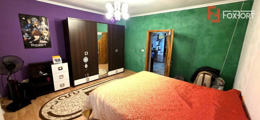 Casă individuală cu 3 camere cu Canalizare în Aurel Vlaicu