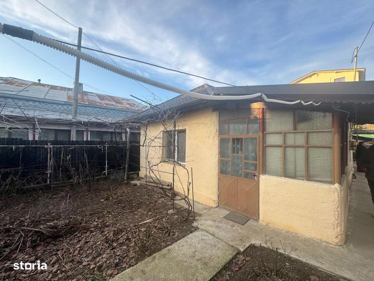 Casă cu 3 camere cu Teren 530 Mp în Siloz