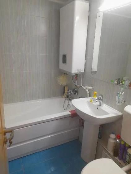 Apartament cu 2 camere decomandat în Fizicienilor
