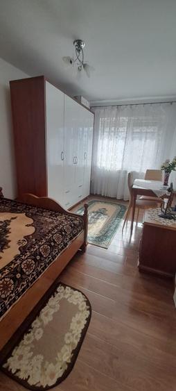 Vand apartament 2 camere - 7