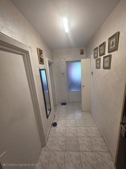 Apartament cu 3 camere decomandat în Podu Roș