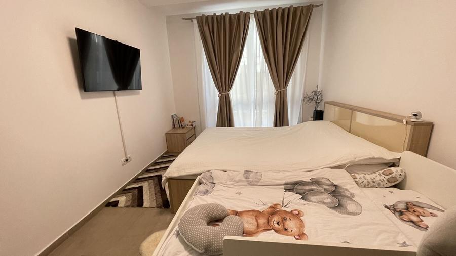 Apartament cu 2 camere decomandat, mobilat în Dumbrăvița