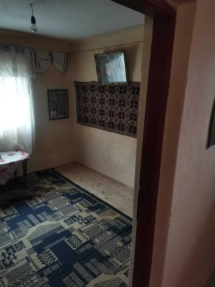 Casă cu 3 camere în Buciumeni