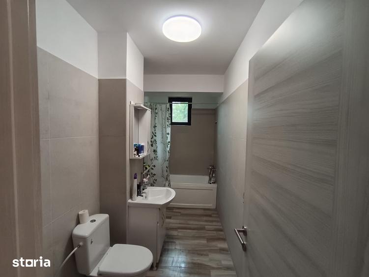 Apartament cu 2 camere decomandat, mobilat în Apărătorii Patriei — fotografia 2