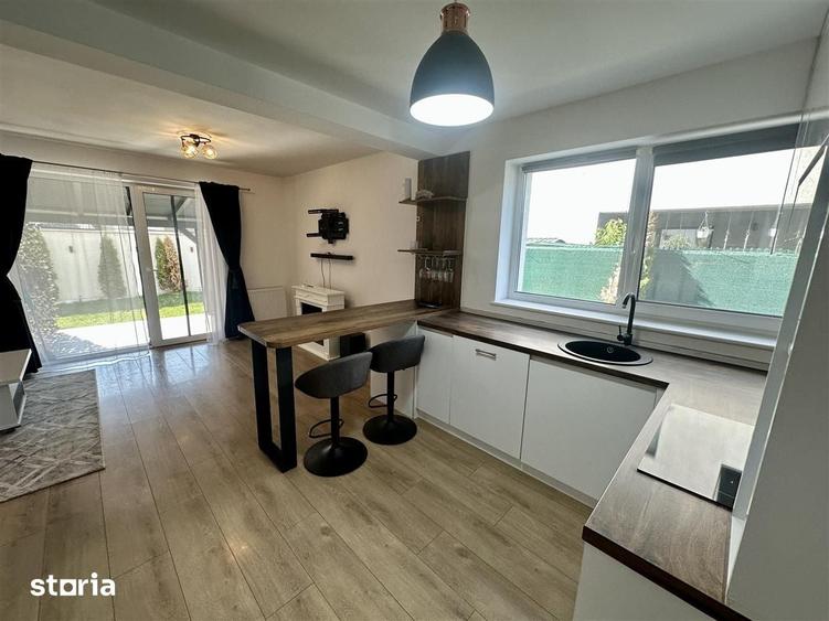 Casă cu 4 camere cu Teren 540 Mp în Șura Mare