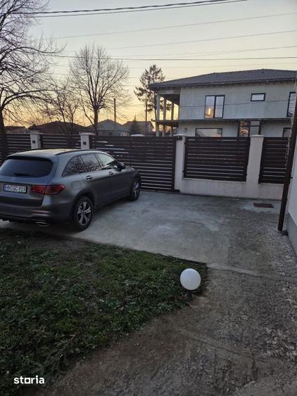 Casă cu 4 camere cu Teren 400 Mp în Cumpăna