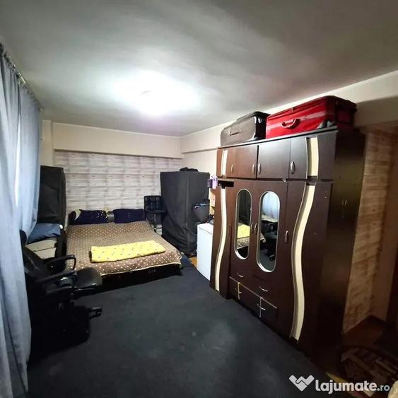 Apartament cu 2 camere decomandat în Ultracentral