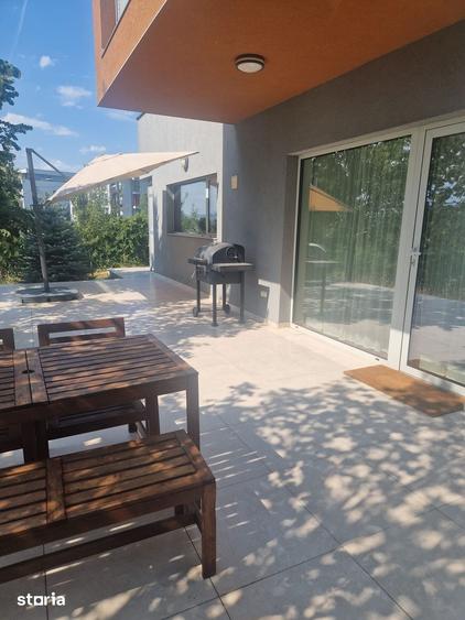 Casă cu 5 camere cu Teren 1701 Mp în Borhanci