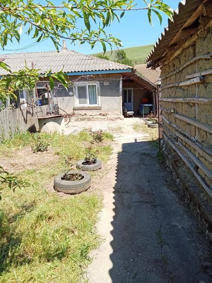 Casă cu 4 camere în Goruni