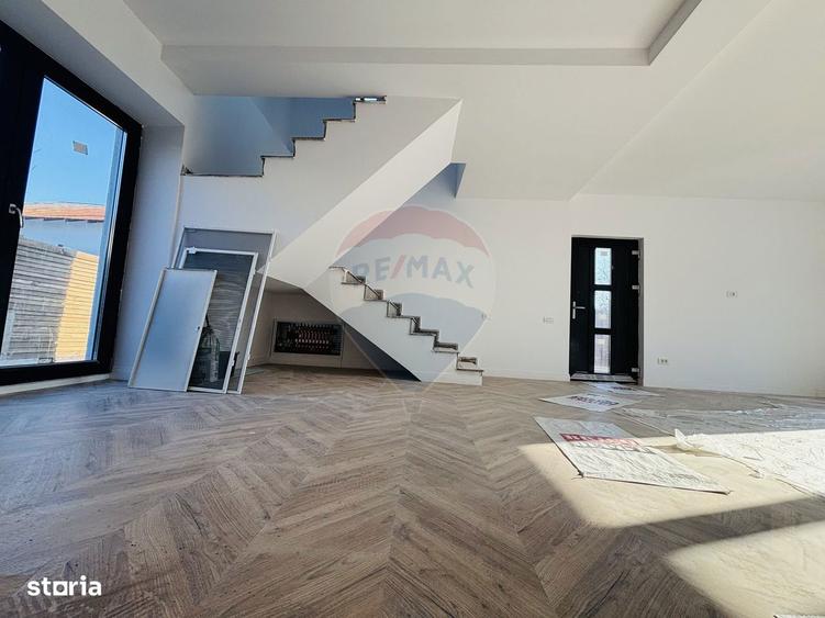 Vila cu 4 camere de vanzare - 1