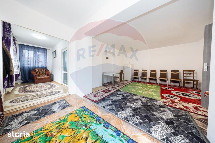 Casă cu 3 camere cu Teren 400 Mp în Sânpetru