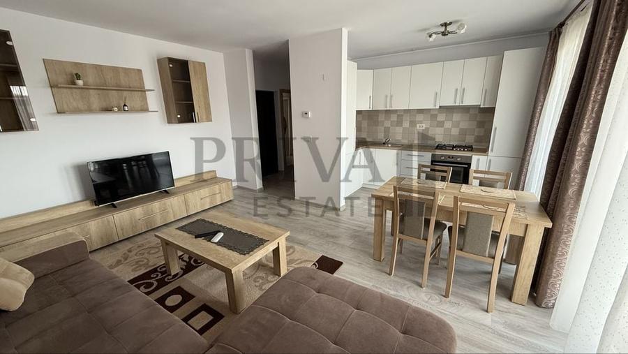 Apartament cu 2 camere decomandat, mobilat în Aradului