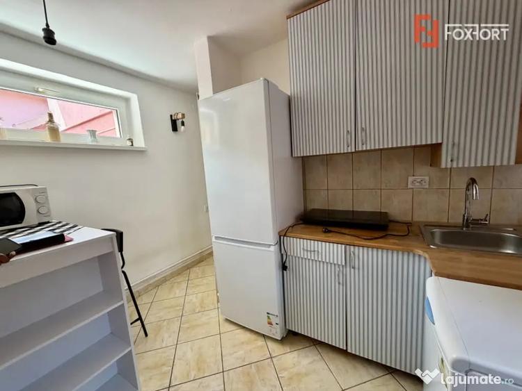 Apartament cu 2 camere decomandat în Dumbrăvița