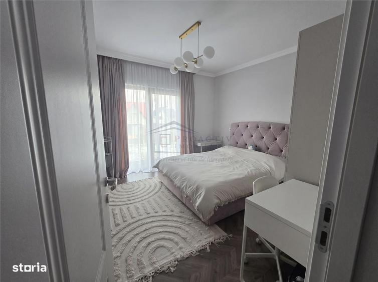 Casă cu 4 camere cu Teren 800 Mp în Sfântu Ilie
