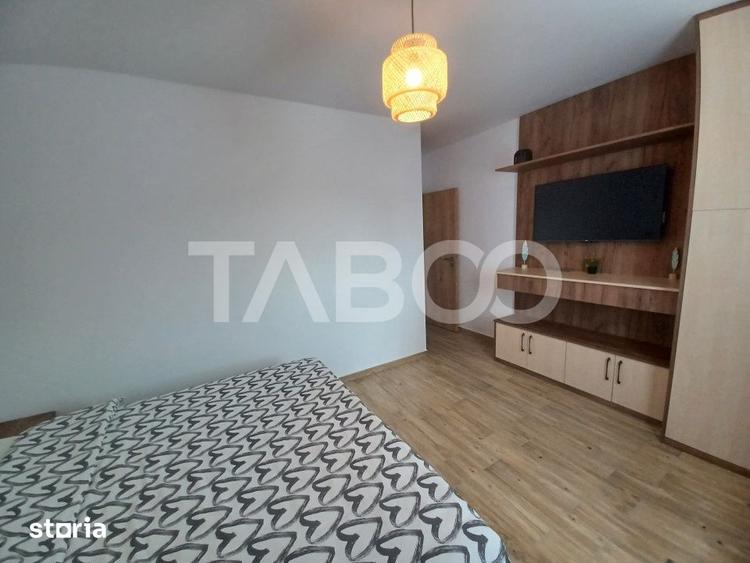 Apartament cu 3 camere decomandat, mobilat în Piața Cluj