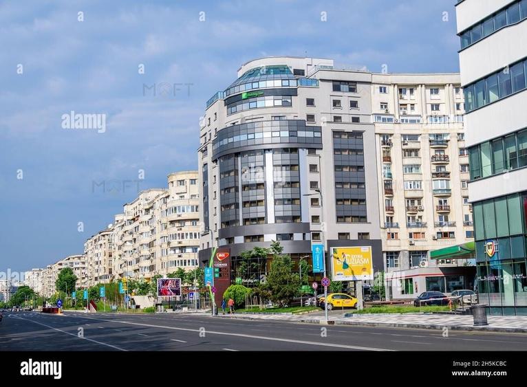 Apartament cu 2 camere decomandat, mobilat în Decebal