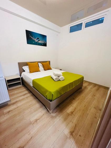 Apartament cu 3 camere semidecomandat în Nord