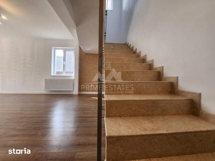 Casă cu 5 camere cu Teren 534 Mp în Corbeanca