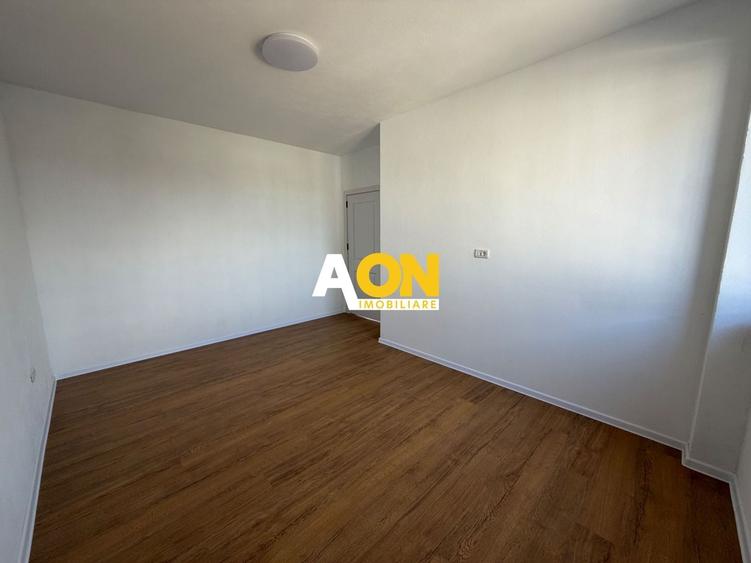 Apartament cu 3 camere decomandat în Ampoi 3