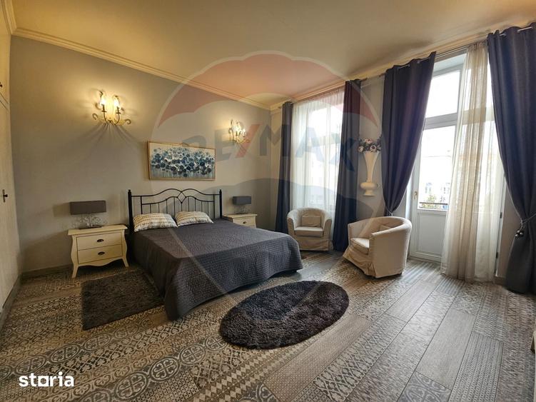Apartament cu 4 camere, mobilat în Central