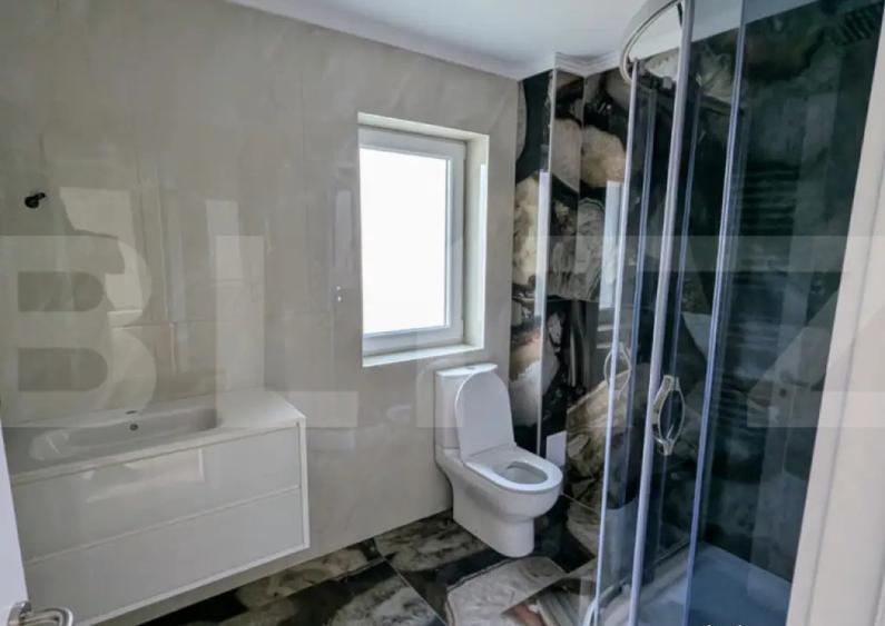 Casă cu 4 camere cu Teren 360 Mp în Micești