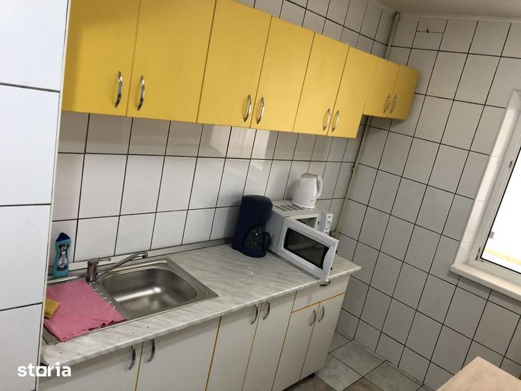 Apartament cu 2 camere, mobilat în Berceni