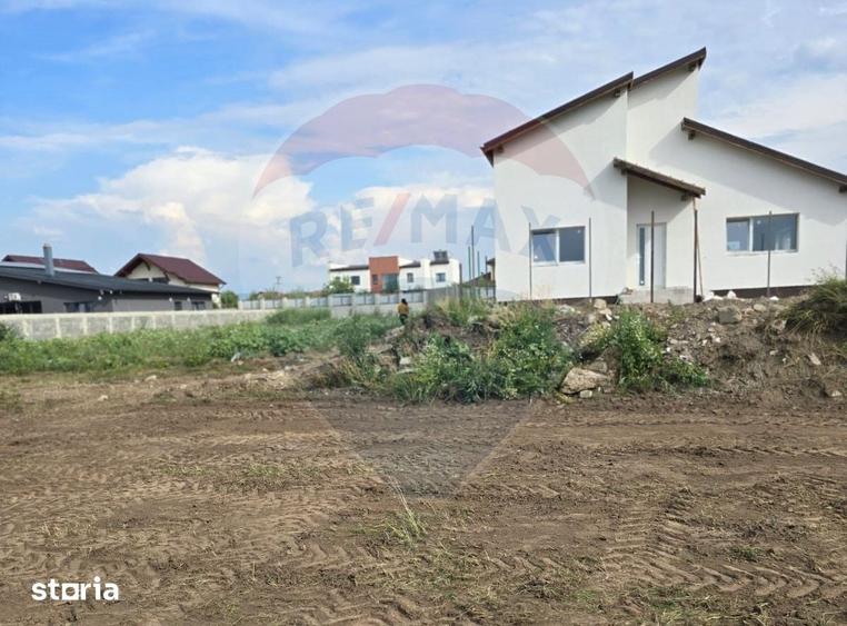 Teren de 539 mp, în Sânpetru