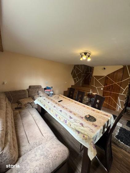Casă cu 4 camere cu Teren 1527 Mp în Central