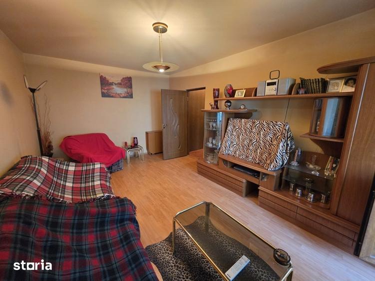 Apartament cu 2 camere decomandat în Dristor