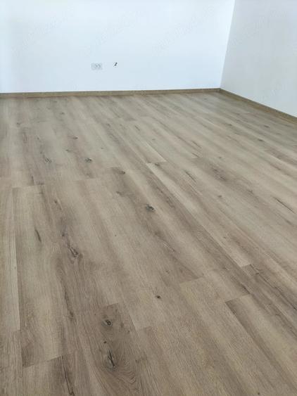 Garsonieră decomandată în Podgoria