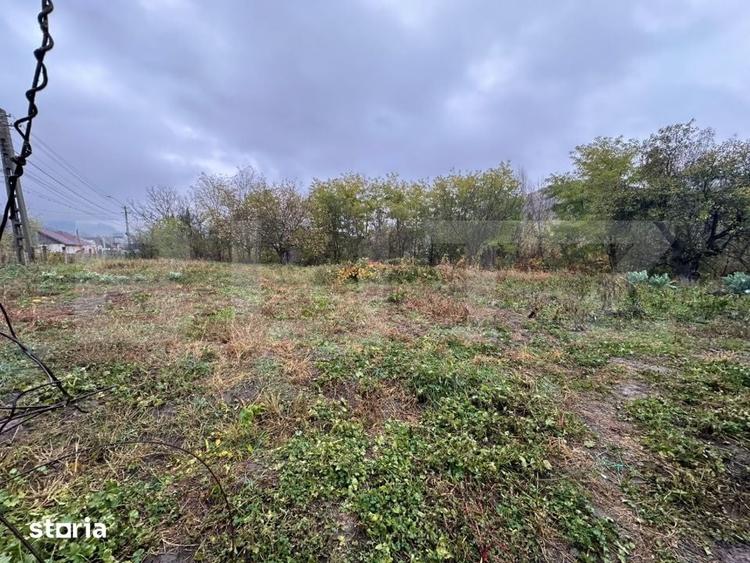Casă cu 4 camere cu Teren 1543 Mp în Teaca