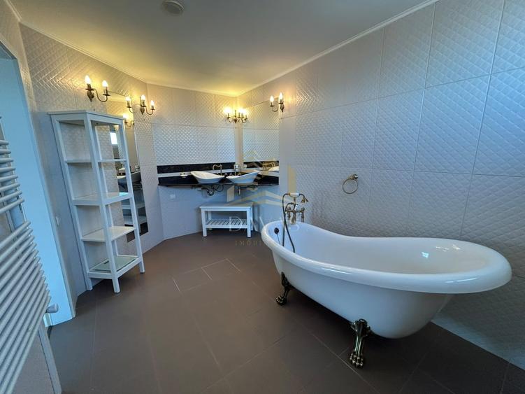 Penthouse spatios pe 3 nivele - 210 mp | garaj + 3 locuri de parcare incluse - 20