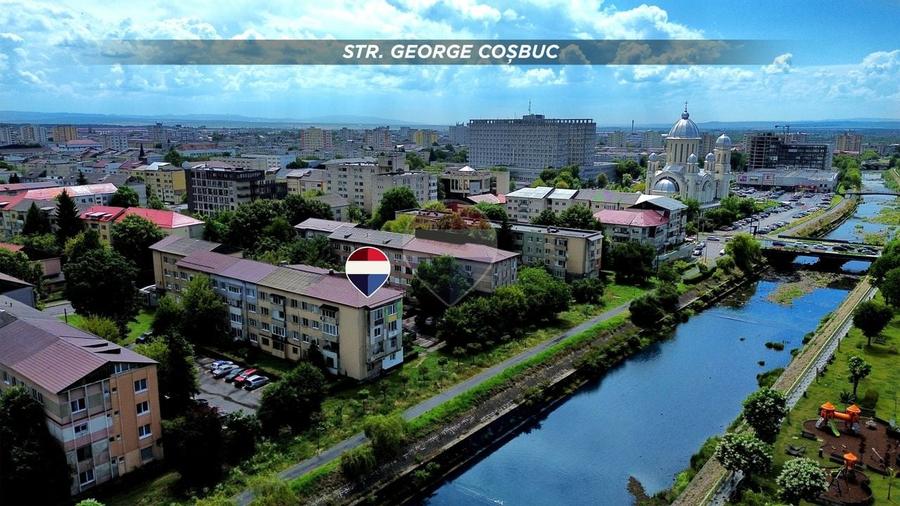 Apartament cu 2 camere decomandat în Central