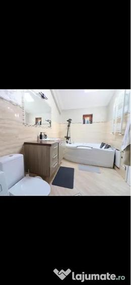 Apartament cu 3 camere decomandat în Aleea Tudor Neculai