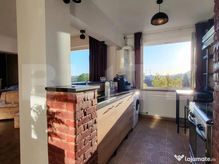 Apartament cu 2 camere semidecomandat în Ultracentral