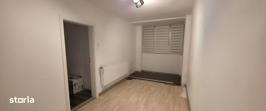 Apartament cu 4 camere decomandat în Mănăștur