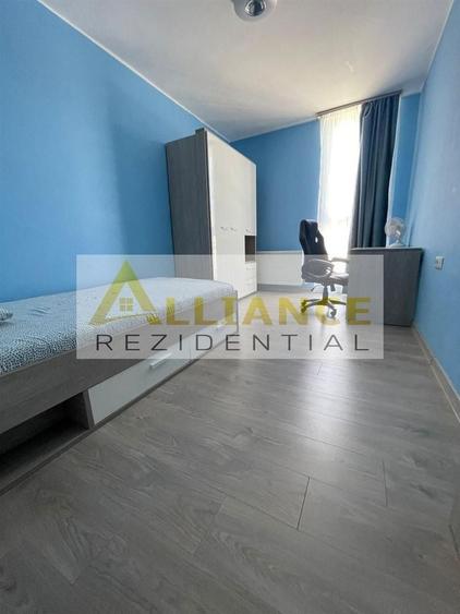 Apartament cu 3 camere semidecomandat în Vitan-Bârzești