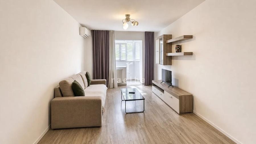 Apartament cu 2 camere decomandat, mobilat în Unirii