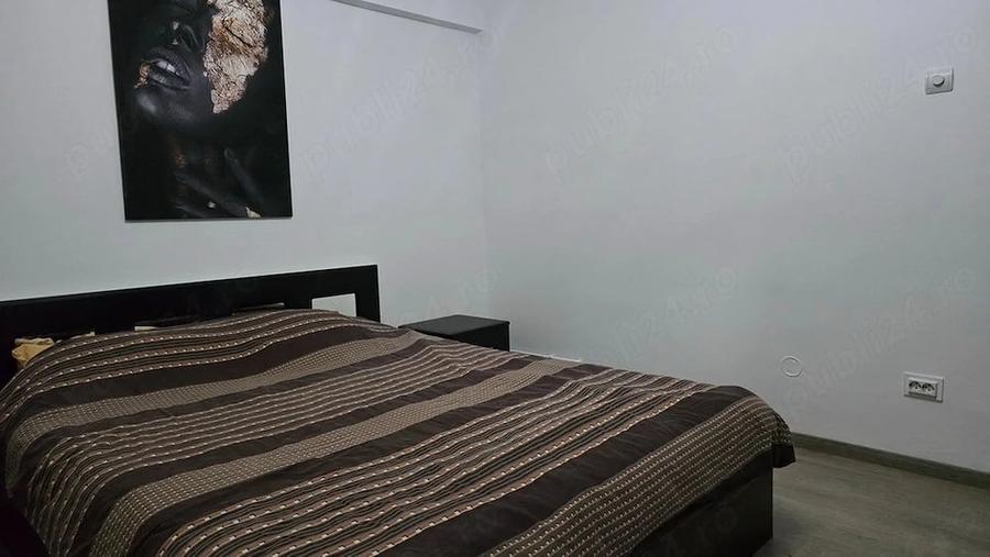 Apartament cu 2 camere decomandat în 22 Decembrie