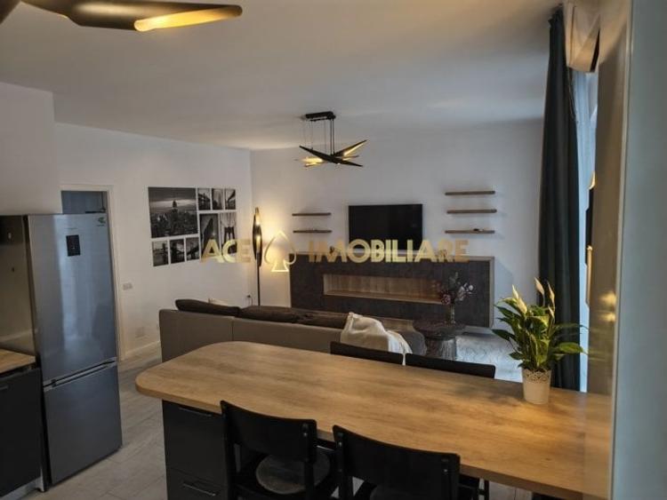 Apartament cu 3 camere semidecomandat, mobilat în Floreasca