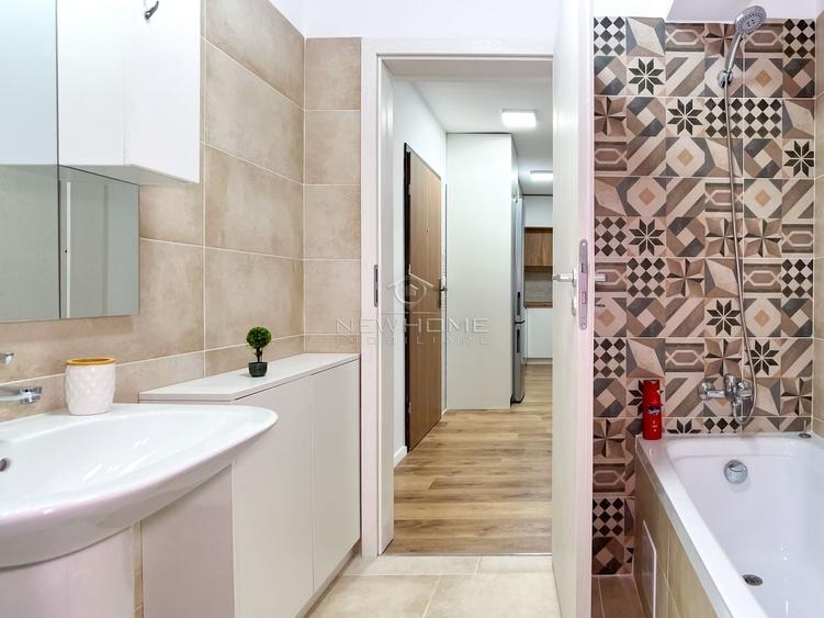 Apartament cu 2 camere semidecomandat, mobilat în Gheorgheni