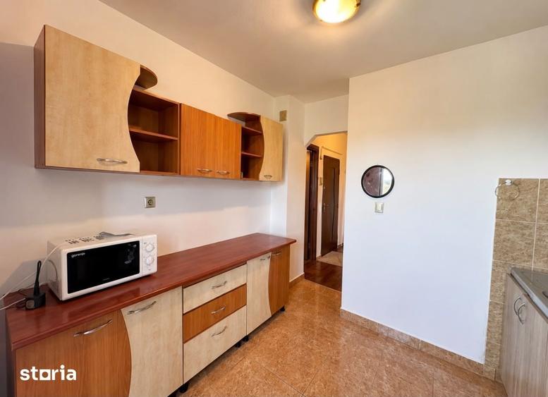 Apartament cu 2 camere decomandat în Lipovei